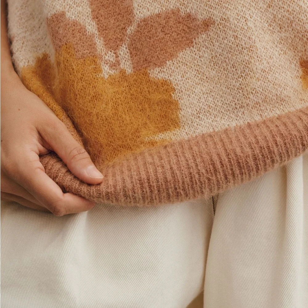 Maeve Plunging Loopy Floral Sweater Vest - Picture 4 of 8